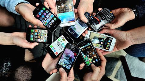 Y­e­n­i­l­e­n­m­i­ş­ ­c­e­p­ ­t­e­l­e­f­o­n­u­ ­s­a­t­ı­ş­ı­ ­y­a­p­a­n­ ­f­i­r­m­a­ ­s­a­y­ı­s­ı­ ­1­1­­e­ ­y­ü­k­s­e­l­d­i­